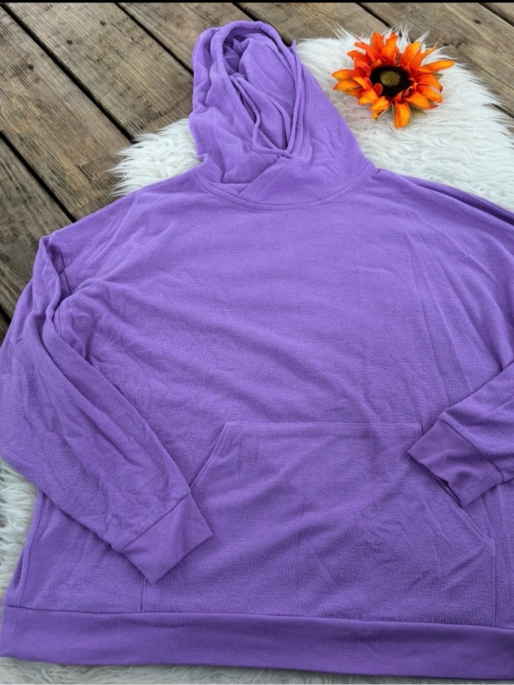 ALO Lavender Hooded Women's Sweater - Lightweight Cozy Pullover